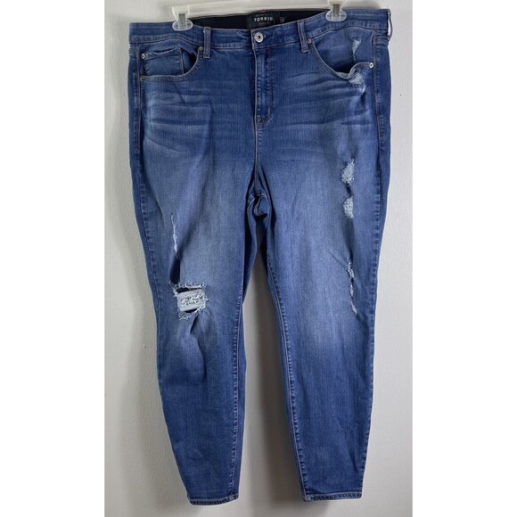 🌟3/$30🌟 Torrid Premium Sky High Rise Skinny Stretch Distressed Jeans 24R - Picture 2 of 15